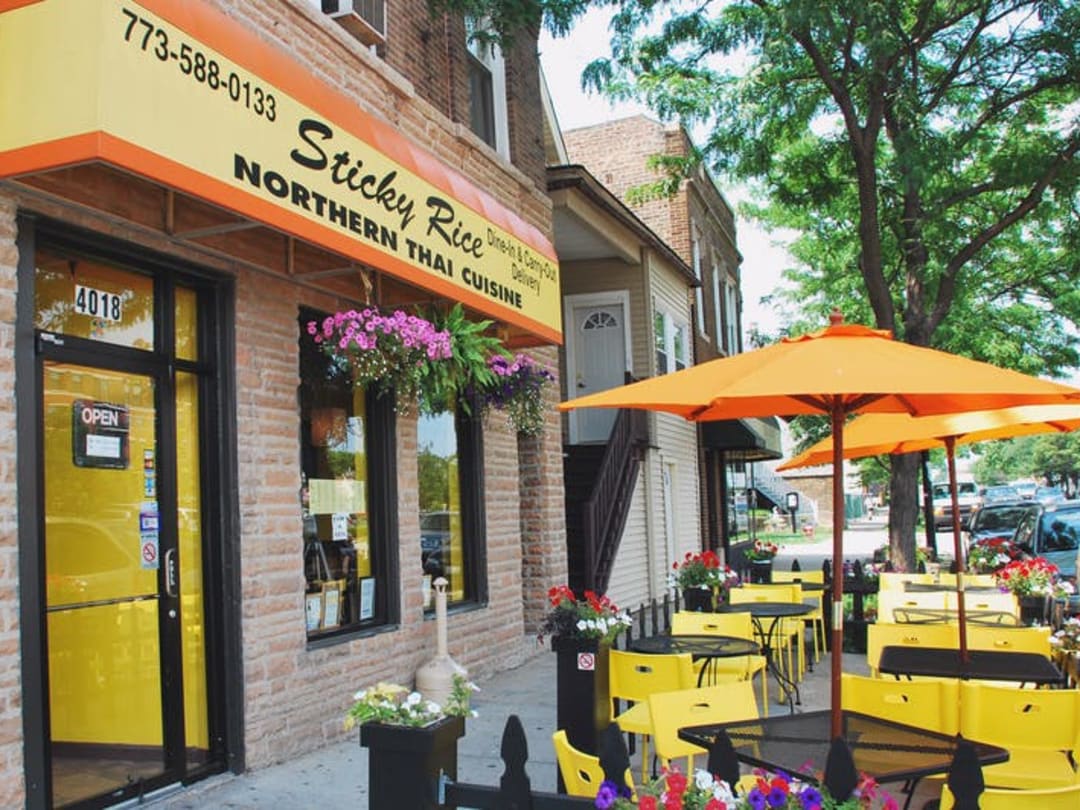 Entrance of Sticky RIce in Chicago, IL